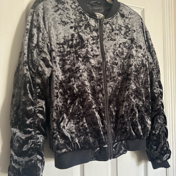 Thick Crushed Charcoal Velvet Bomber Jacket Women’s Sz M Like-New Condition - Picture 7 of 10